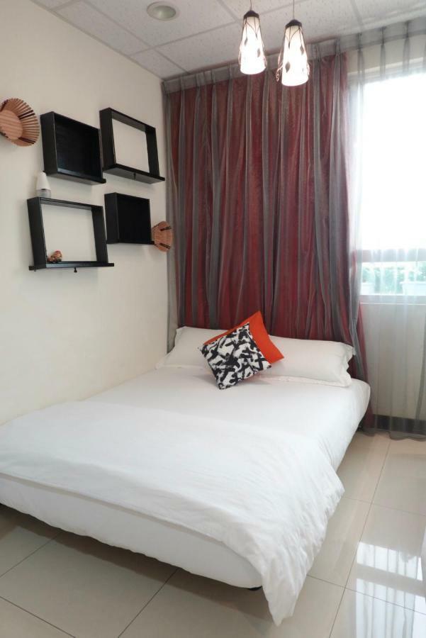 斑比bambi Hotel Tainan Exterior photo